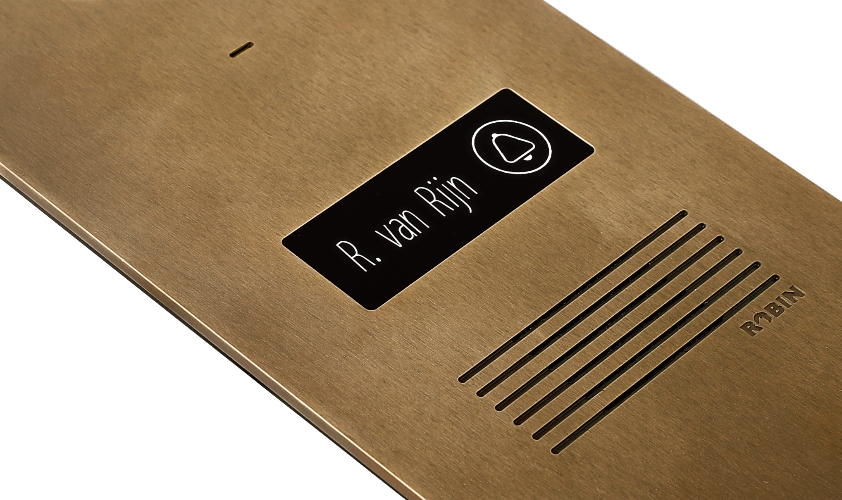 Robin_vintage_perspective-1