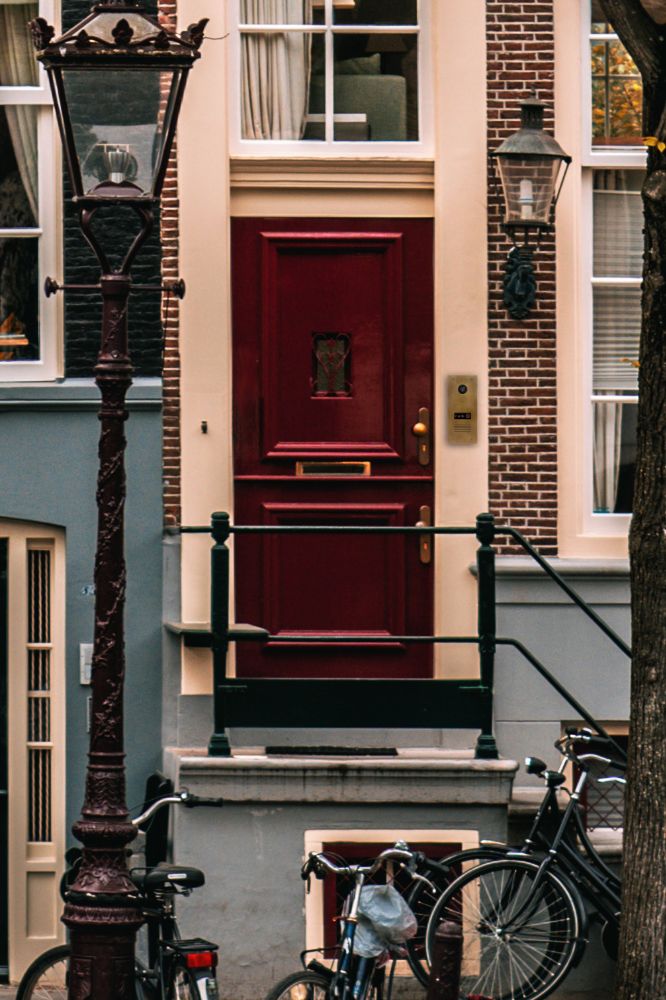 robin aged brass in house 2